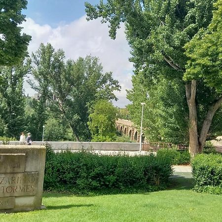 サラマンカIncreible Apartamento Frente Al Puente Romanoアパートメント エクステリア 写真
